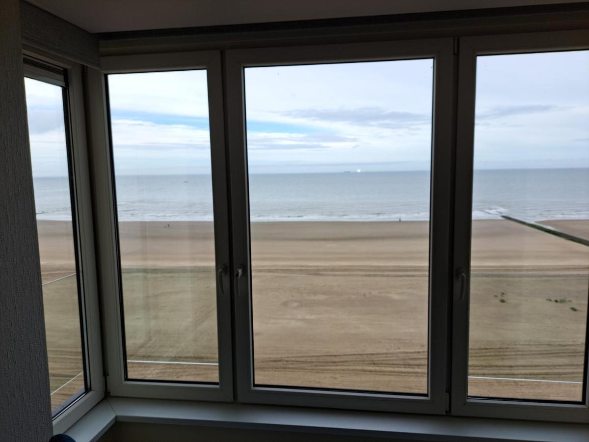 Apartment Vue Sur Mer Blankenberge Esterno foto
