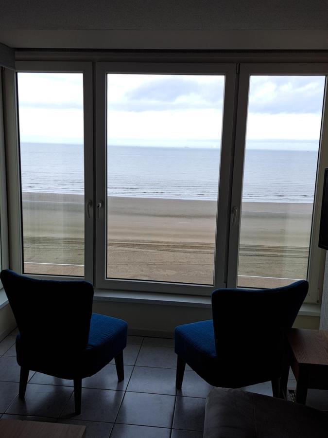 Apartment Vue Sur Mer Blankenberge Esterno foto